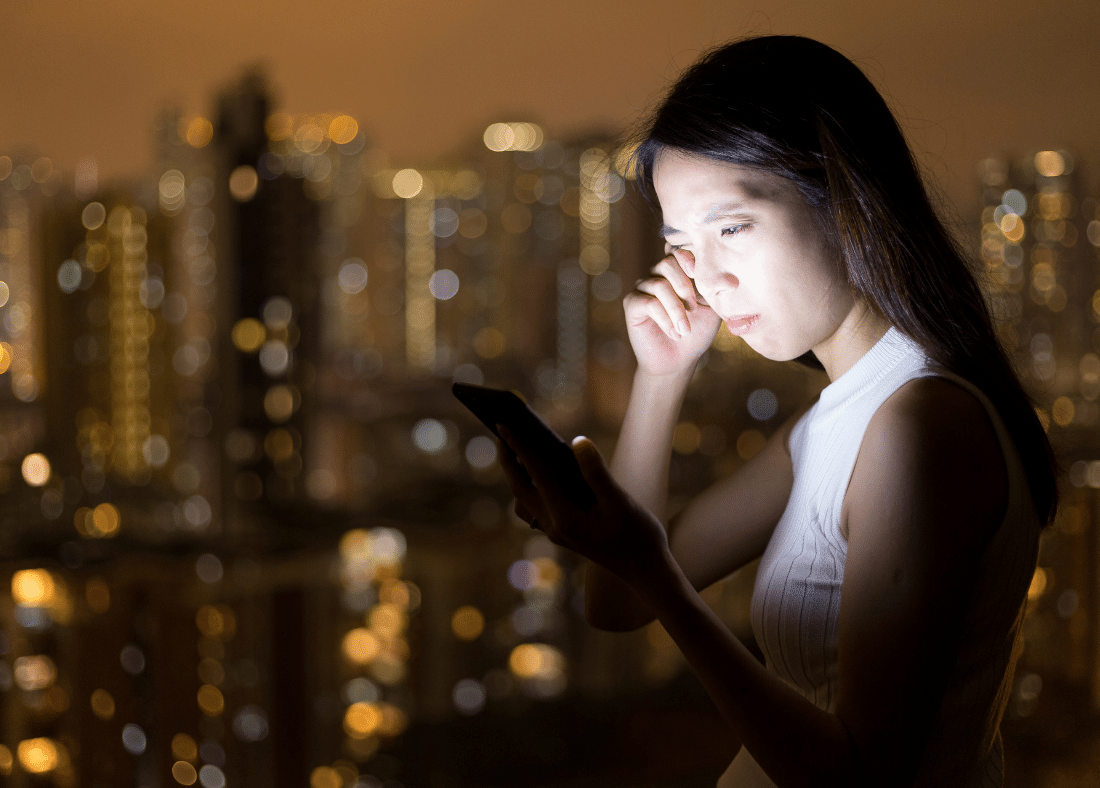 eye strain using phone